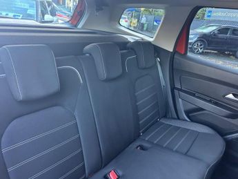 DACIA DUSTER 1.3 TCe Prestige SUV 5dr Petrol EDC Euro 6 (s/s) (150 ps)