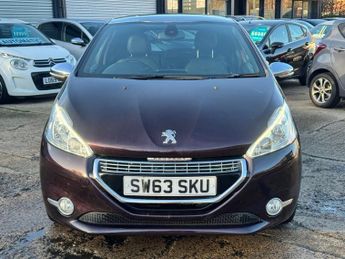 PEUGEOT 208 1.6 e-HDi XY Hatchback 3dr Diesel EGC Euro 5 (s/s) (92 ps)