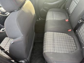 MG MG ZS 72.6kWh SE Long Range SUV 5dr Electric Auto (156 ps)