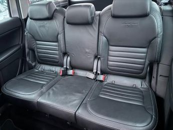 SKODA YETI 2.0 TDI Laurin & Klement SUV 5dr Diesel DSG 4WD Euro 5 (140 ps)