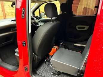 CITROEN BERLINGO 3 Seat Auto Wheelchair Accessible Disabled Access Vehicle WAV