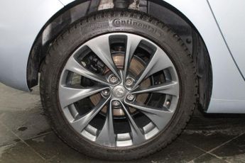 VAUXHALL ASTRA 1.4i Turbo Design Hatchback 5dr Petrol Auto Euro 6 (s/s) (150 ps