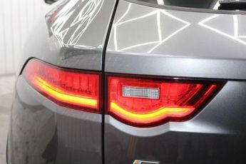JAGUAR F-PACE 2.0 D180 R-Sport SUV 5dr Diesel Auto AWD Euro 6 (s/s) (180 ps)