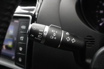 JAGUAR F-PACE 2.0 D180 R-Sport SUV 5dr Diesel Auto AWD Euro 6 (s/s) (180 ps)