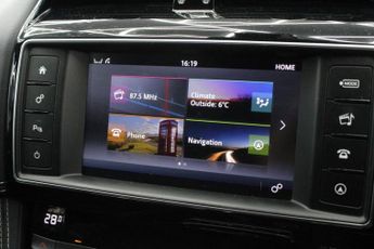 JAGUAR F-PACE 2.0 D180 R-Sport SUV 5dr Diesel Auto AWD Euro 6 (s/s) (180 ps)