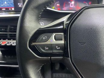 PEUGEOT 2008 1.2 PureTech Allure Premium SUV 5dr Petrol Manual Euro 6 (s/s) (