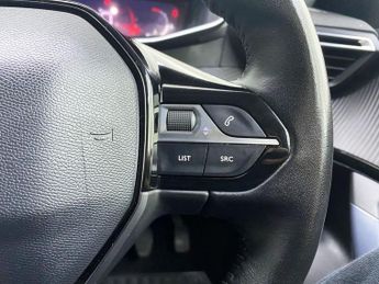 PEUGEOT 2008 1.2 PureTech Allure Premium SUV 5dr Petrol Manual Euro 6 (s/s) (