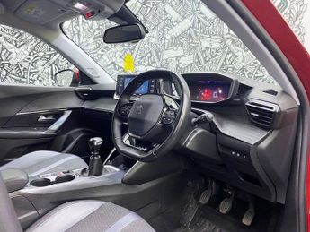 PEUGEOT 2008 1.2 PureTech Allure Premium SUV 5dr Petrol Manual Euro 6 (s/s) (