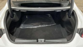 MERCEDES-BENZ CLA 1.3 CLA 180 AMG Line Executive A 4dr