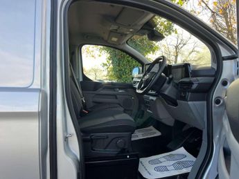 FORD TRANSIT CUSTOM Transit Custom 320 Limited EV 5dr