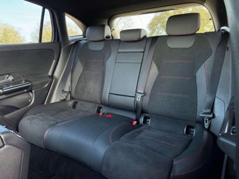 MERCEDES-BENZ EQA EQA 300 AMG Line 4Matic 4WD 5dr