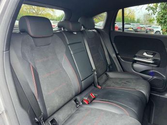 MERCEDES-BENZ EQA EQA 250 AMG Line 5dr