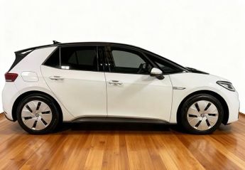VOLKSWAGEN ID.3 Pro 58kWh Family Hatchback 5dr Electric Auto (145 ps)