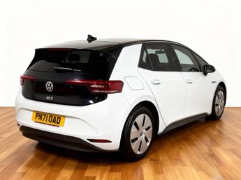 VOLKSWAGEN ID.3 Pro 58kWh Family Hatchback 5dr Electric Auto (145 ps)