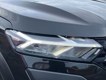 DACIA SANDERO STEPWAY 1.0 TCe Comfort Hatchback 5dr Petrol CVT Euro 6 (s/s) (90 ps)