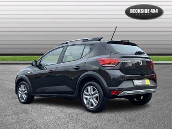 DACIA SANDERO STEPWAY 1.0 TCe Comfort Hatchback 5dr Petrol CVT Euro 6 (s/s) (90 ps)