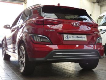 HYUNDAI KONA 64kWh Premium SUV 5dr Electric Auto (10.5kW Charger) (204 ps)