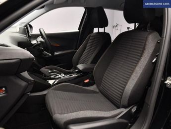 PEUGEOT E-2008 50kWh Active Premium SUV 5dr Electric Auto (136 ps)