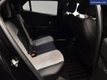 PEUGEOT E-2008 50kWh GT Premium SUV 5dr Electric Auto (136 ps)