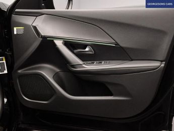 PEUGEOT E-2008 50kWh GT Premium SUV 5dr Electric Auto (136 ps)