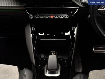 PEUGEOT E-2008 50kWh GT Premium SUV 5dr Electric Auto (136 ps)