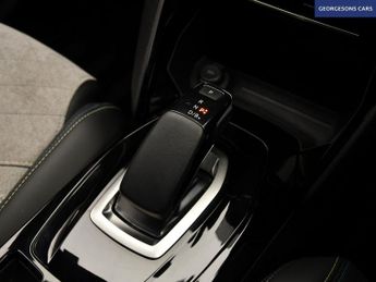 PEUGEOT E-2008 50kWh GT Premium SUV 5dr Electric Auto (136 ps)