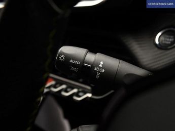 PEUGEOT E-2008 50kWh GT Premium SUV 5dr Electric Auto (136 ps)