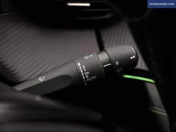 PEUGEOT E-2008 50kWh GT Premium SUV 5dr Electric Auto (136 ps)
