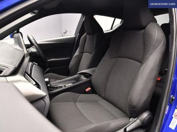 TOYOTA C-HR 1.8 VVT-h Icon SUV 5dr Petrol Hybrid CVT Euro 6 (s/s) (122 ps)