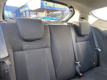FORD FIESTA 1.25 Zetec Hatchback 3dr Petrol Manual Euro 5 (82 ps)