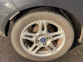 FORD FIESTA 1.25 Zetec Hatchback 3dr Petrol Manual Euro 5 (82 ps)