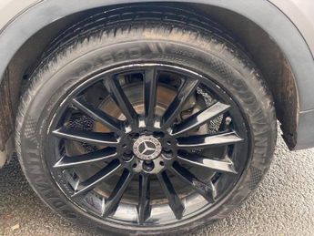 MERCEDES-BENZ 180 1.6 GLA200 AMG Line Edition (Plus) SUV 5dr Petrol 7G-DCT Euro 6 