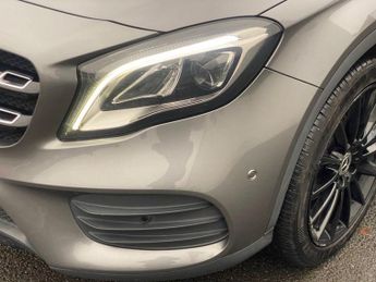 MERCEDES-BENZ 180 1.6 GLA200 AMG Line Edition (Plus) SUV 5dr Petrol 7G-DCT Euro 6 