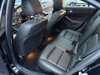 MERCEDES-BENZ A-CLASS 1.5 A180 CDI Sport Edition Hatchback 5dr Diesel 7G-DCT Euro 5-FI