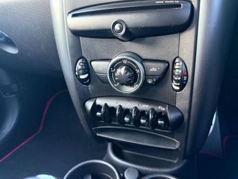 MINI COUNTRYMAN 2.0 Cooper SD SUV 5dr Diesel Auto-2 OWNER CAR FINISHED IN BLAZIN