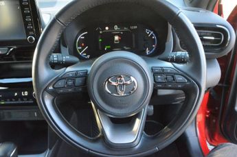 TOYOTA YARIS CROSS 1.5 VVT-h Design SUV 5dr Petrol Hybrid E-CVT Euro 6 (s/s) (116 p