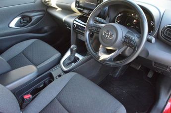 TOYOTA YARIS CROSS 1.5 VVT-h Design SUV 5dr Petrol Hybrid E-CVT Euro 6 (s/s) (116 p