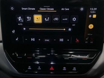 VOLKSWAGEN ID.4 Pure 52kWh Life SUV 5dr Electric Auto (148 ps)