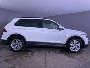 VOLKSWAGEN TIGUAN 1.5 TSI Life SUV 5dr Petrol DSG Euro 6 (s/s) (150 ps)