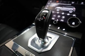 LAND ROVER RANGE ROVER EVOQUE 2.0 D180 R-Dynamic SE SUV 5dr Diesel Auto 4WD Euro 6 (s/s) (180 