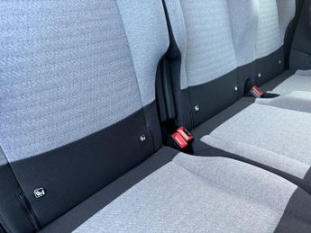 CITROEN E-BERLINGO 52kWh PLUS XL MPV 5dr Electric Auto (7.4kW Charger) (136 ps)