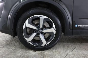 NISSAN QASHQAI 1.5 h e-POWER N-Connecta Auto Euro 6 (s/s) 5dr