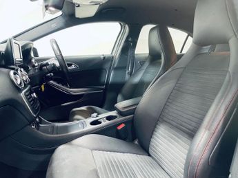 MERCEDES-BENZ A-CLASS 2.1 A200 CDI AMG Night Edition Hatchback 5dr Diesel 7G-DCT Euro 