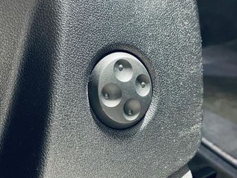 AUDI Q5 2.0 TDI S line SUV 5dr Diesel S Tronic quattro Euro 6 (s/s) (190