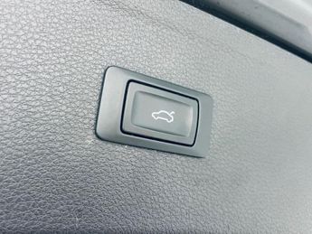 AUDI Q5 2.0 TDI S line SUV 5dr Diesel S Tronic quattro Euro 6 (s/s) (190