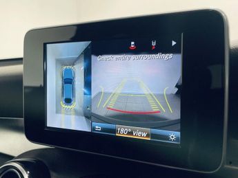 MERCEDES-BENZ GLC 2.1 GLC250d AMG Line (Premium) Coupe 5dr Diesel G-Tronic 4MATIC 