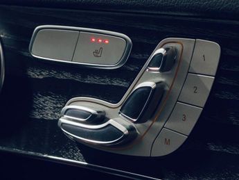 MERCEDES-BENZ GLC 2.1 GLC250d AMG Line (Premium) Coupe 5dr Diesel G-Tronic 4MATIC 