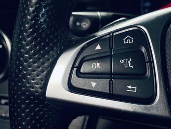 MERCEDES-BENZ GLC 2.1 GLC250d AMG Line (Premium) Coupe 5dr Diesel G-Tronic 4MATIC 