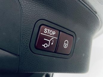 MERCEDES-BENZ GLC 2.1 GLC250d AMG Line (Premium) Coupe 5dr Diesel G-Tronic 4MATIC 