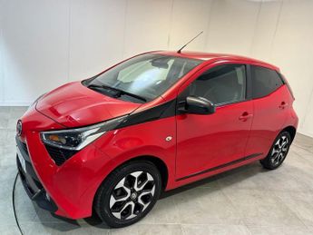 TOYOTA AYGO 1.0 VVT-i x-trend Hatchback 5dr Petrol x-shift Euro 6 (Safety Se
